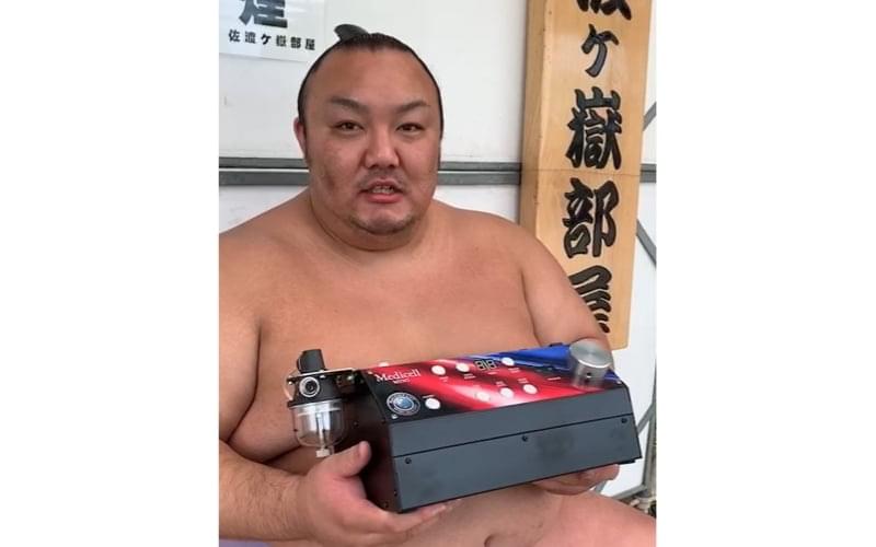 君ケ濱親方